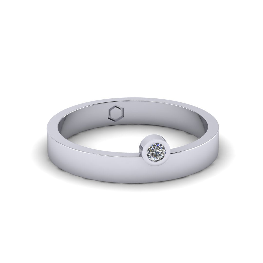 This Cyclical Thin Ring is a sophisticated choice featuring a stunning Lab Grown Diamond. Its refined design and modern aesthetics make it the perfect accessory for any occasion. It is the perfect piece for for stacking. Mix, match, and layer with our additional cyclical rings to complete the look. 